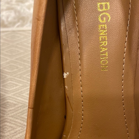 BCBGeneration Women's Brown Heels - Picture 4 of 7